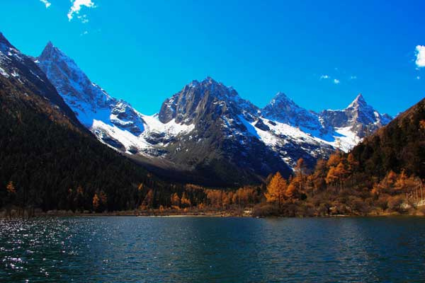 成都到畢棚溝自駕游